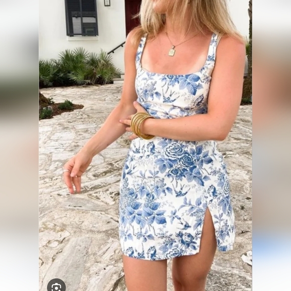 Reformation Dresses & Skirts - Reformation Pompadour Blue White Floral Mini Dress Cottagecore French Girl